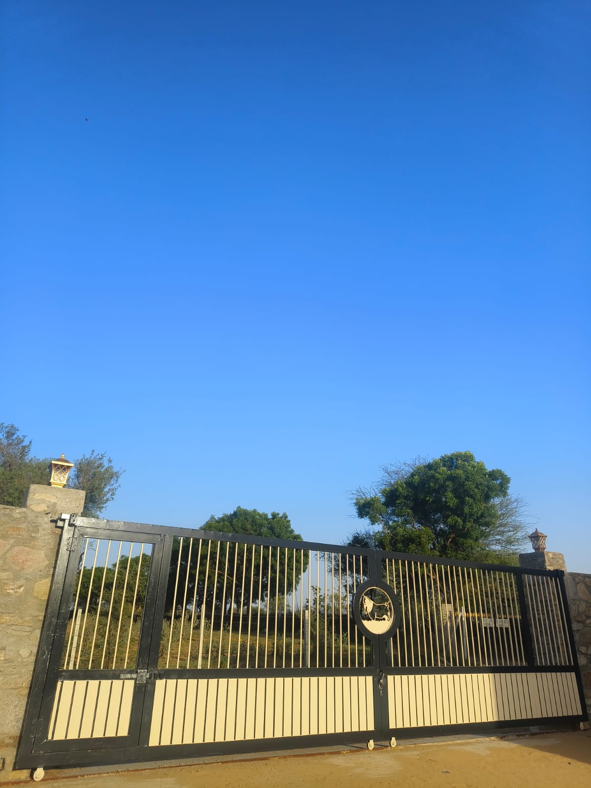 Main Farm Gate